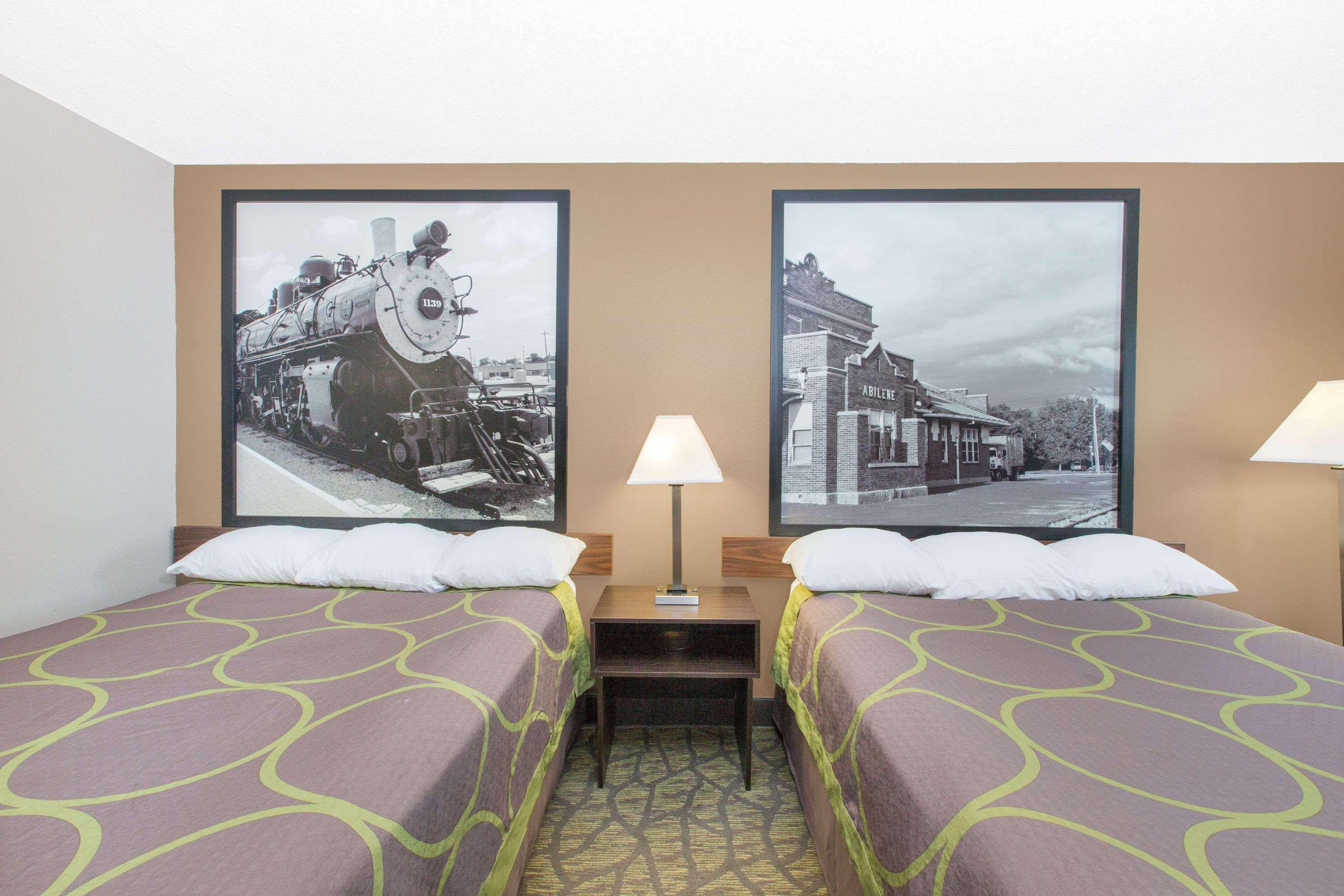 Super 8 By Wyndham Belleville Extérieur photo