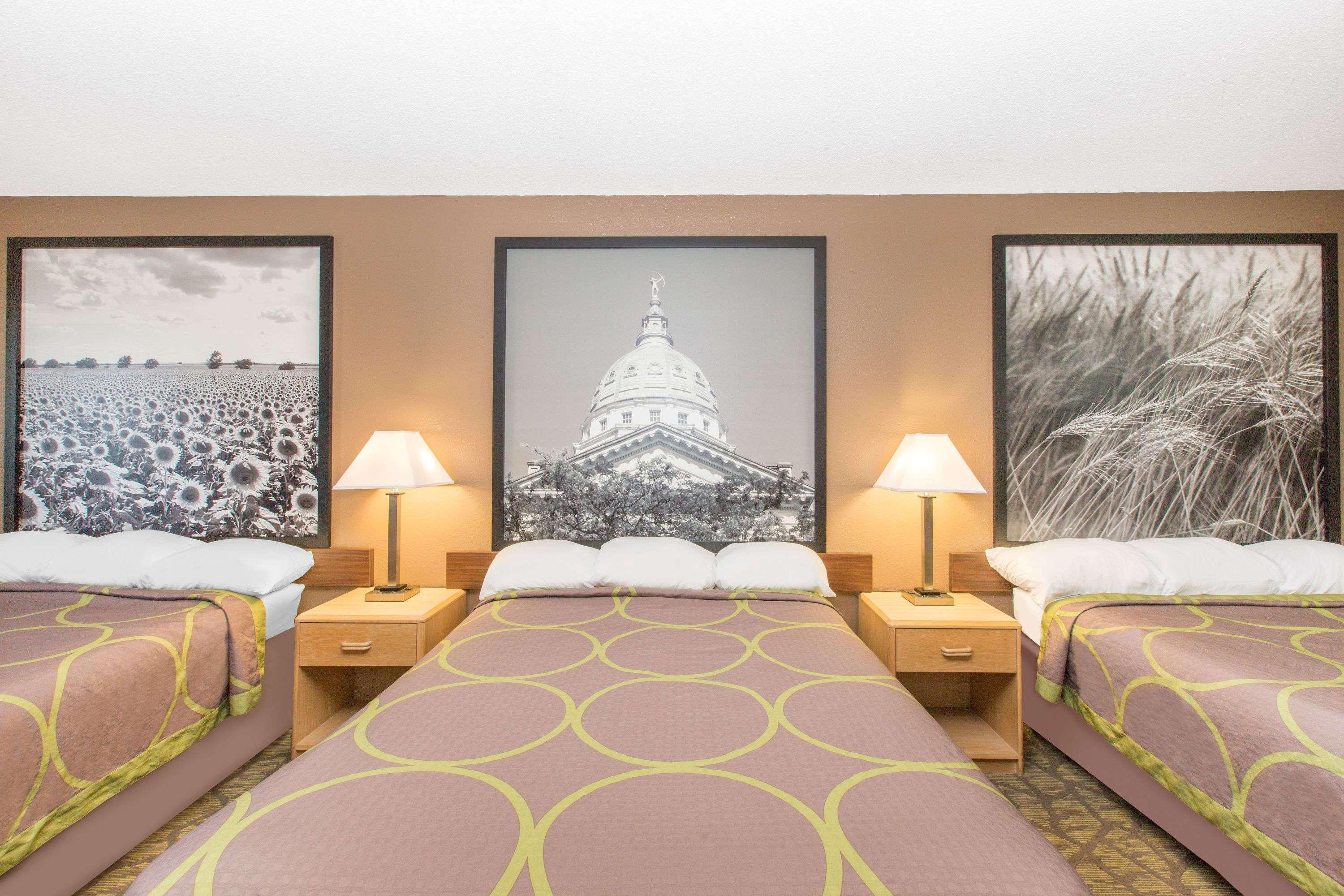 Super 8 By Wyndham Belleville Extérieur photo